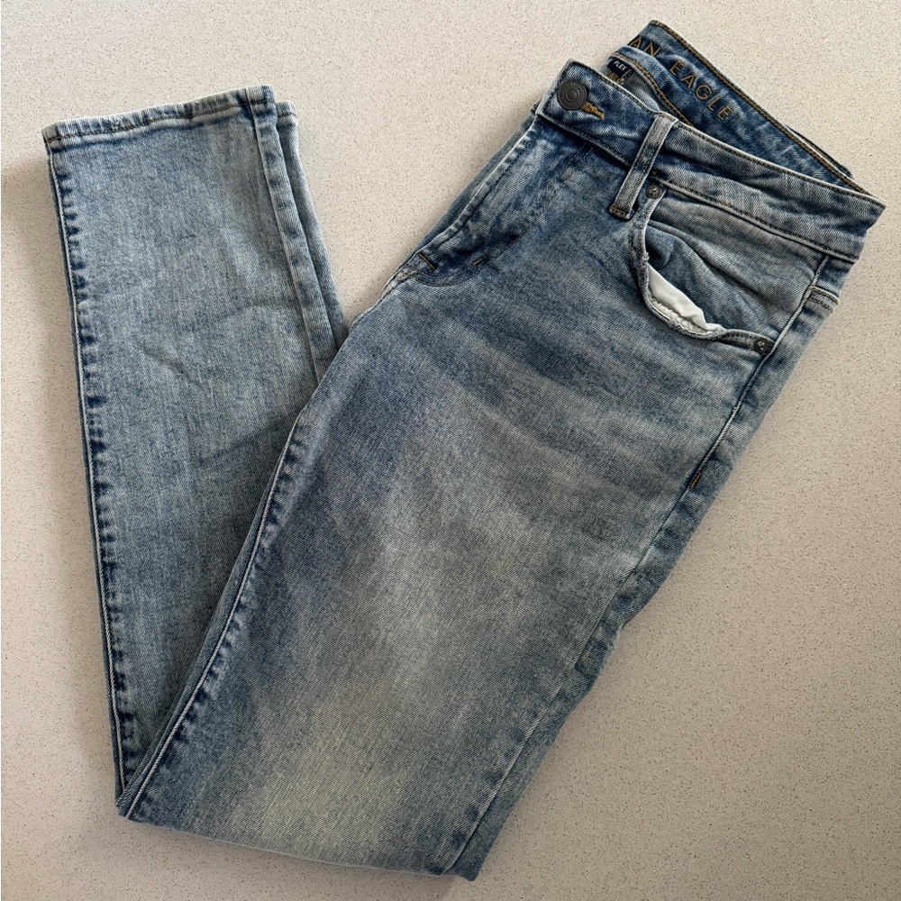 American Eagle 32x32 Stylish Light Blue Men's Jeans - Picture 2 of 4